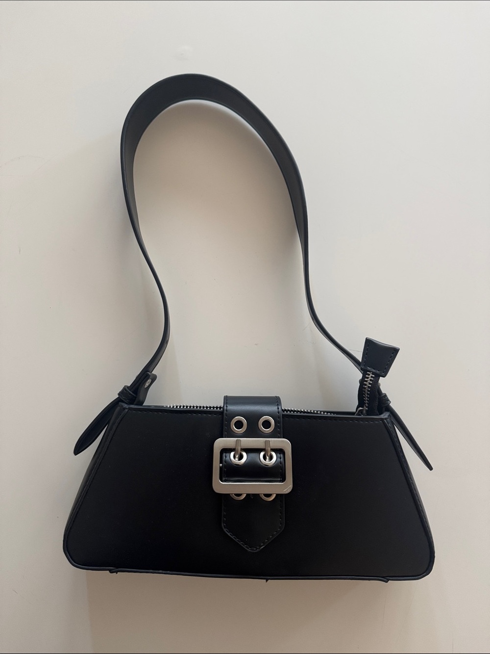 black zara handbag